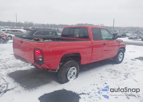 2000 Dodge Ram 1500 St из США, поврежденный, VIN 3B7HC12Y9YG112936